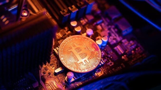 Bitcoin Community Split Over Key Proposal To Add Data